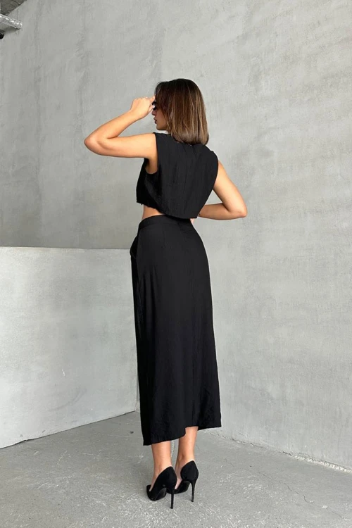 Siyah Düğmeli Bluz Ve Etekli Kendinden Dokulu Alt Üst Takım BCHN-25255013