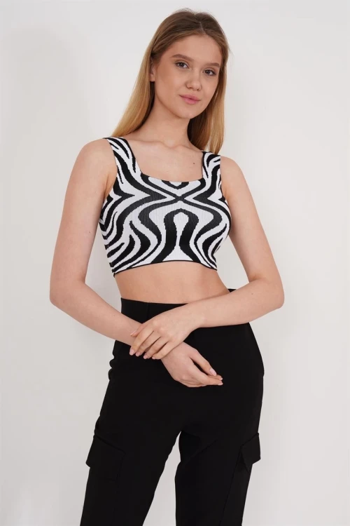 Siyah Kare Yaka Desenli Triko Bluz CO-2523256430