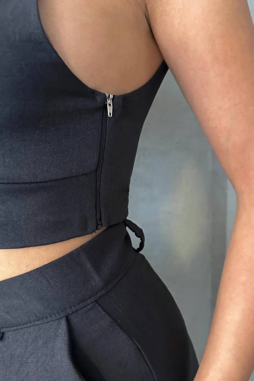 Siyah V Yaka Bluz Ve Şortlu Dokuma Alt Üst Takım BCHN-25255014