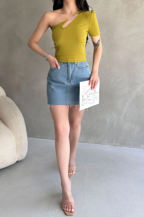 Yağ Yeşili Tek Omuz Zincir Detaylı Crop Bluz BCDF-252179