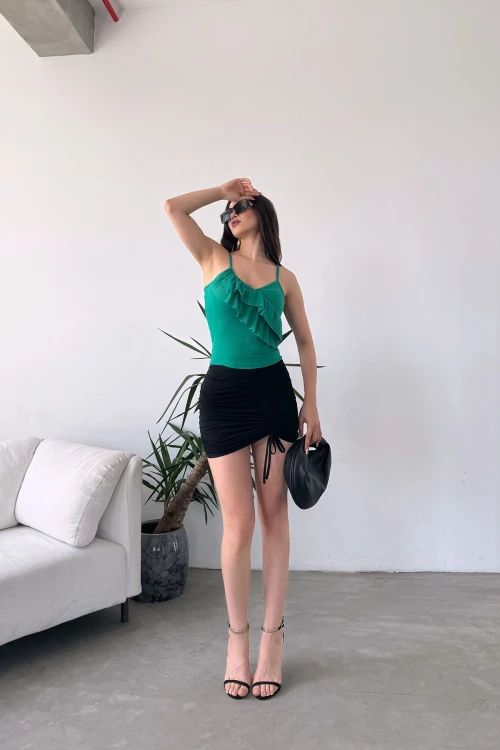 Yeşil İp Askılı Volan Detaylı Bluz BCDF-251089