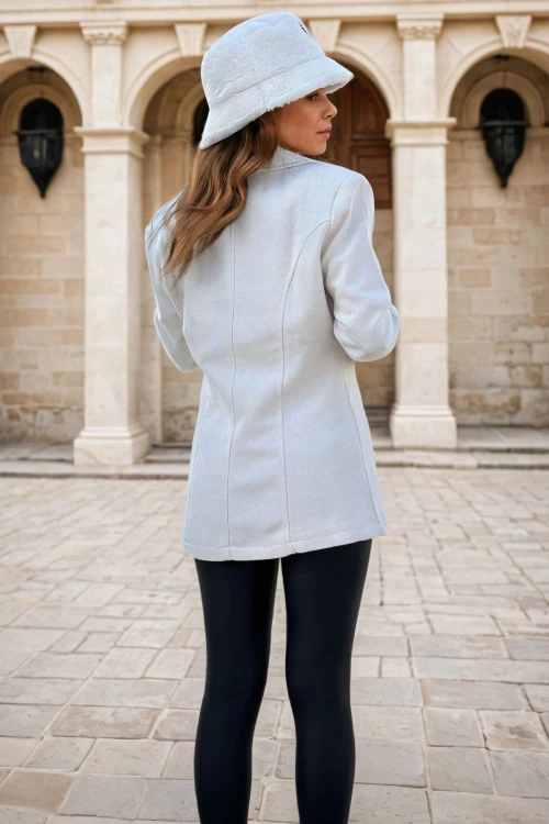 Beyaz Kendinden Desenli Kaşe İçi Astarlı Tek Düğme Blazer Ceket BCBSK-25700-3449