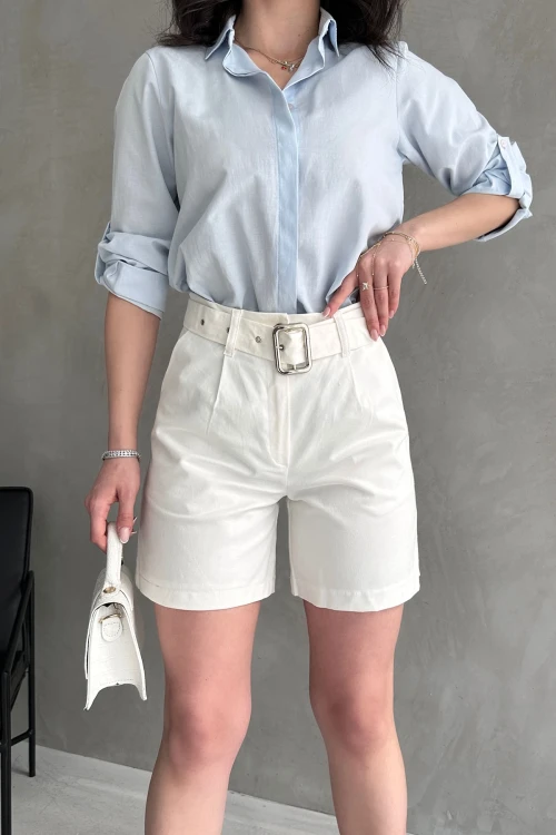 Beyaz Kuş Gözü Kemerli Geniş Paçalı Mom Kalıp Şort BCDF-233500