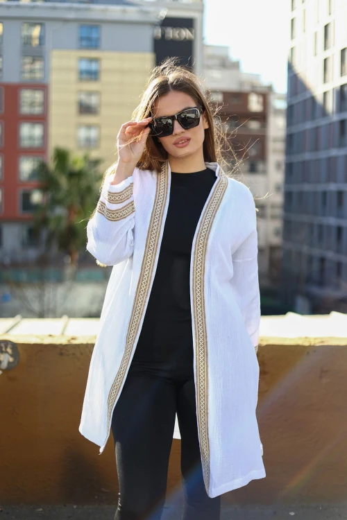 Beyaz Mevsimlik Rahat Kesim Hafif Ceket BCBSK-25700-3441