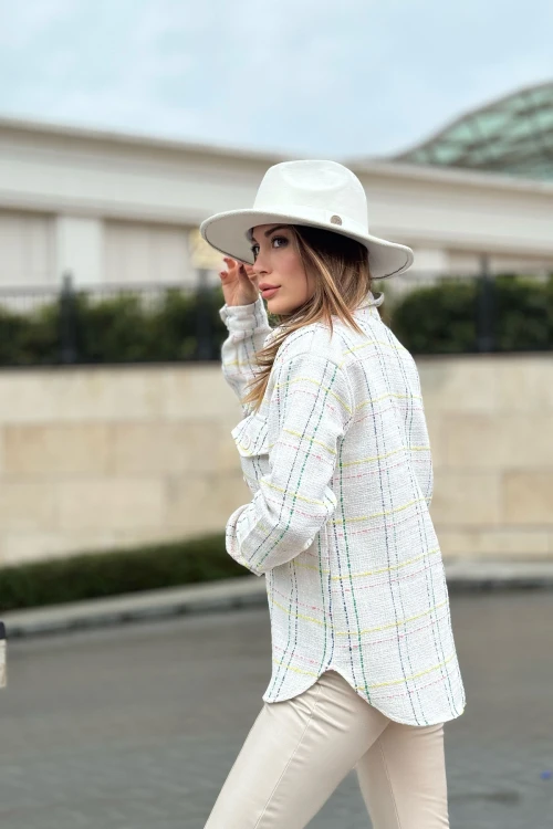 Beyaz Uzun Kollu Oversize Düğmeli Gömlek BCBSK-25700-3498