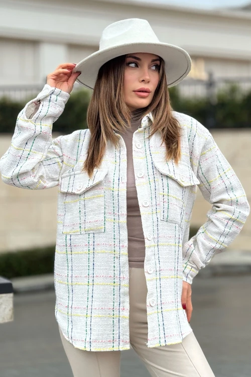 Beyaz Uzun Kollu Oversize Düğmeli Gömlek BCBSK-25700-3498