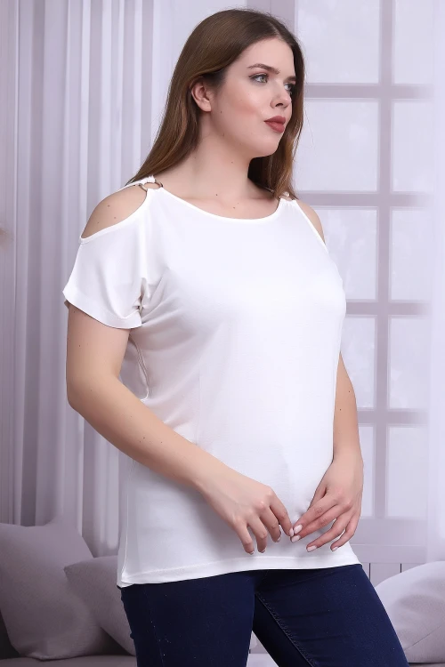 Ekru Omuzu Açık Halka Aksesuarlı Kısa Kol Büyük Beden Bluz CO-25B21399903