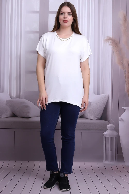 Ekru Yaka Taş Aksesuarlı Kısa Kol Büyük Beden Bluz CO-25B21399901