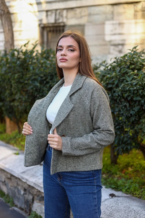 Haki Düğmeli Kısa Mevsimlik Ceket BCBSK-25700-3529