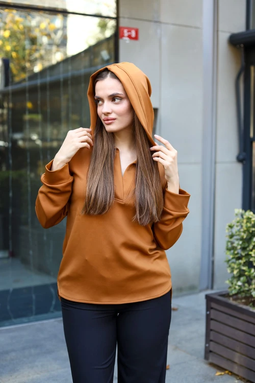Kahve V Yaka Kapüşonlu Arkası Uzun Scuba Salaş Sweatshirt BCBSK-25700-3506