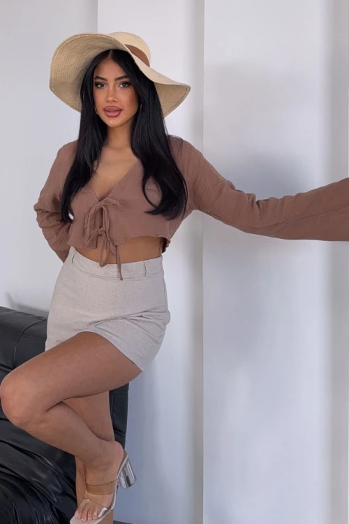 Karamel Bağlamalı Crop Muslin Dokuma Bluz BCBT-251005