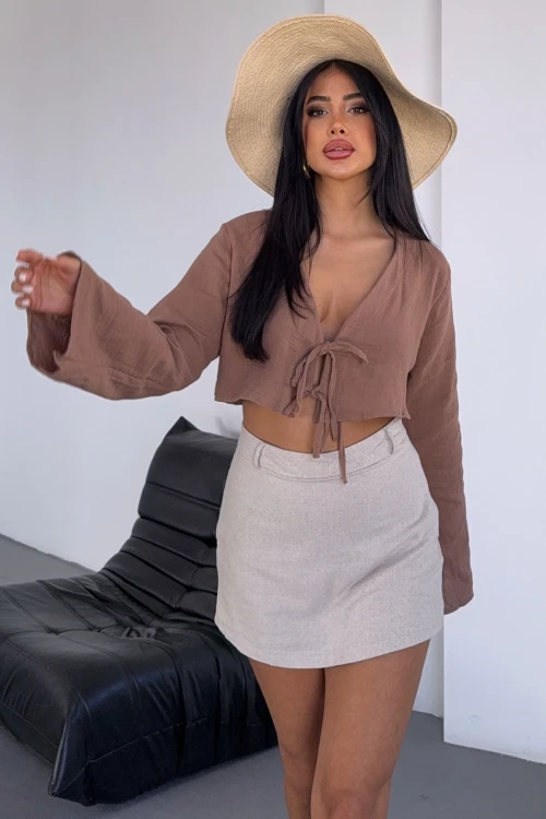 Karamel Bağlamalı Crop Muslin Dokuma Bluz BCBT-251005