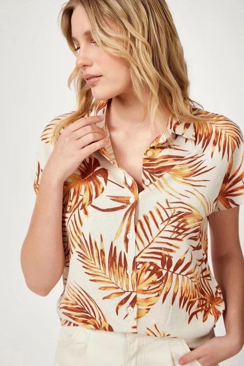 Krem Kısa Kol Desenli Gömlek BCBSK-25700-K5419