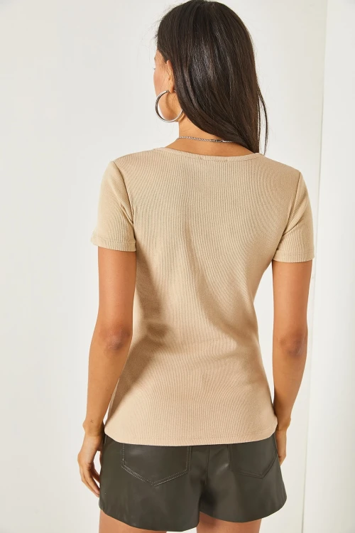 Taş Yaka Detaylı Kısa Kol Kaşkorse Bluz BCBSK-25700-K7403