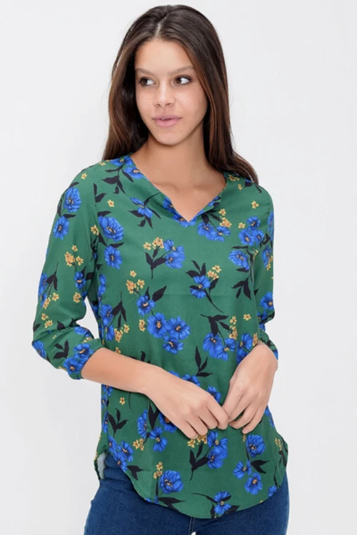 Yeşil Yakası Yırtmaçlı Çizgili Krep Bluz BCBSK-25700-2752