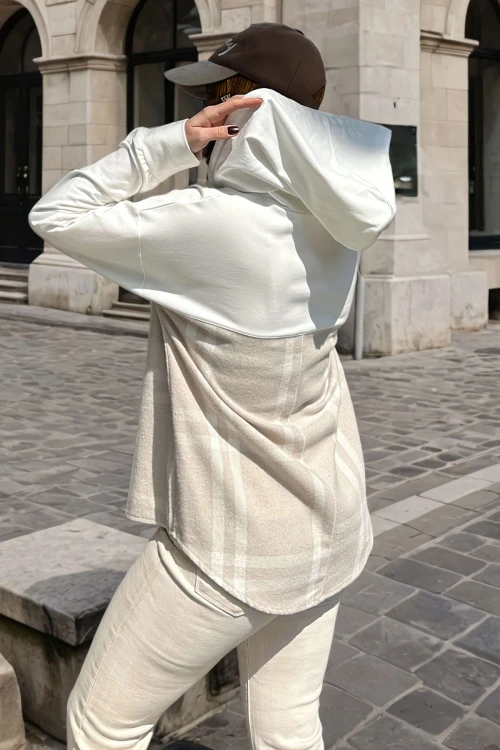 Bej Kapüşonlu Desenli Garnili Salaş Sweatshirt BCBSK-25700-3565