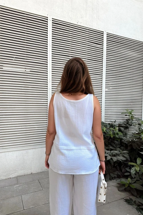 Beyaz Müslin Pis Dikiş Askılı Parçalı Salaş Bluz BCBSK-25700-3423