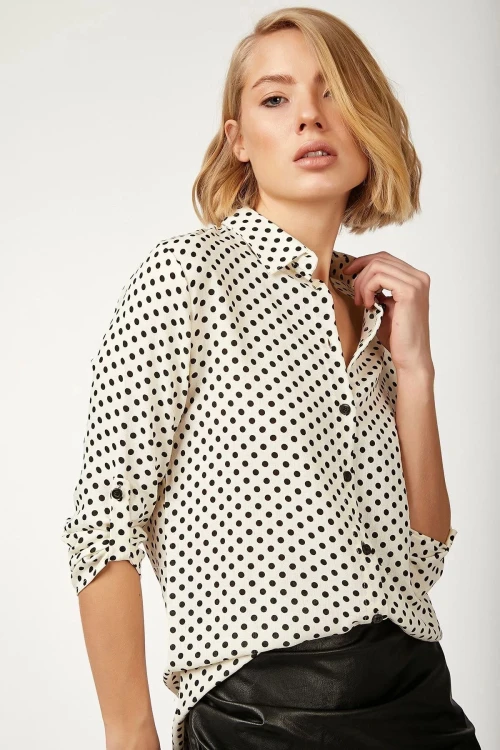 Beyaz Puantiyeli Salaş Gömlek BCBSK-25700-T4011-1500