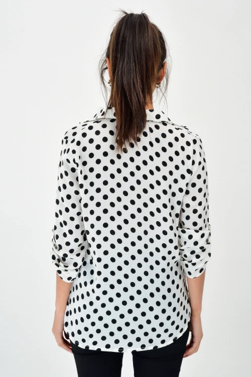 Beyaz Puantiyeli Salaş Gömlek BCBSK-25700-T4011-1500