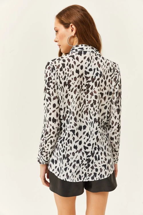 Beyaz Uzun Kollu Düğmeli Gömlek BCBSK-25700-K7625