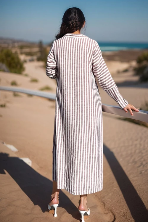 Bordo Çizgili Polo Yaka Cepli Yanı Yırtmaçlı Uzun Elbise BCBSK-25700-3579