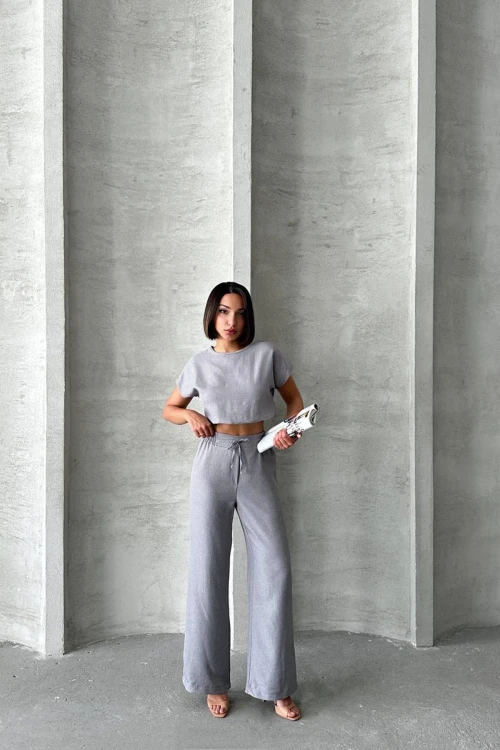 Gri Crop Bluz Ve Pantolon Alt Üst Takım BCHN-25255057