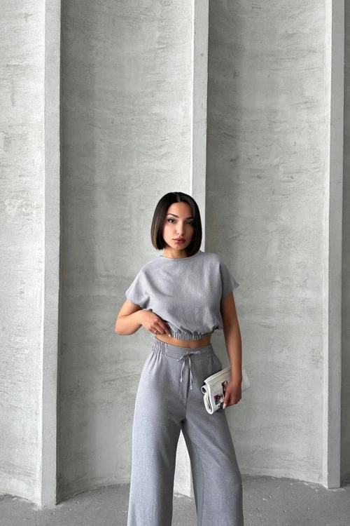 Gri Crop Bluz Ve Pantolon Alt Üst Takım BCHN-25255057