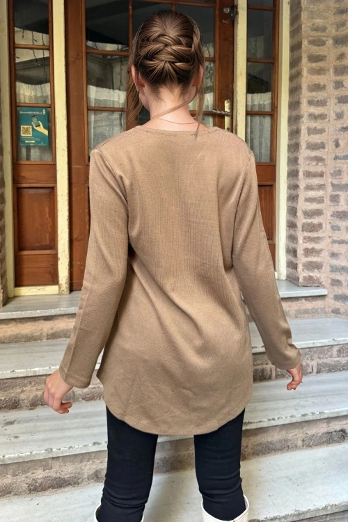 Kahve Şal Yaka Asimetrik Kesim Düğmeli Salaş Hırka BCBSK-25700-3328