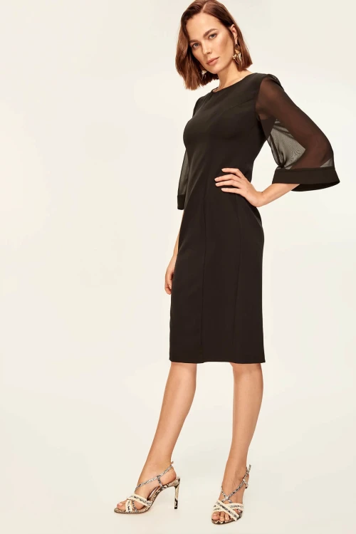 Siyah Bisiklet Yaka Kolları Tül Detaylı Midi Boy Elbise BCBSK-25700-T4006-1730