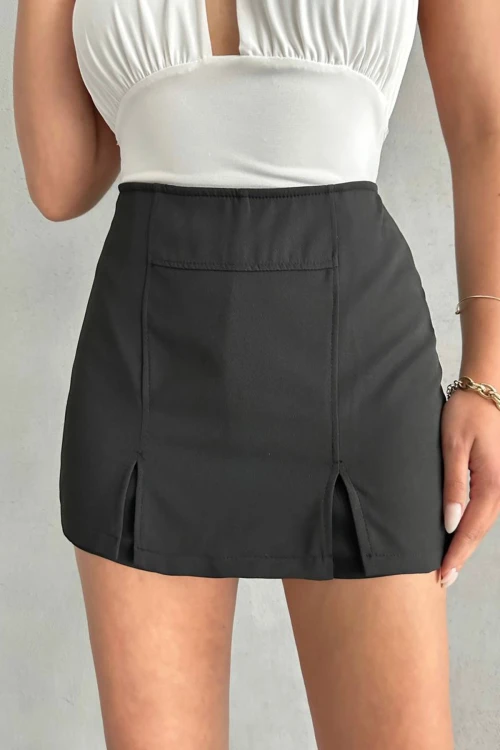 Siyah Çift Yırtmaçlı Şort Etek BCHN-25250364-1