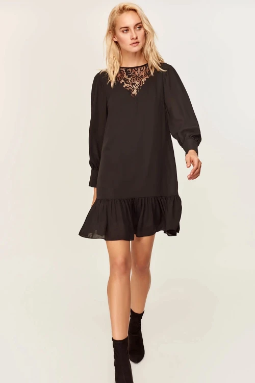 Siyah Dantel Detaylı Eteği Volanlı Elbise BCBSK-25700-T4006-1780