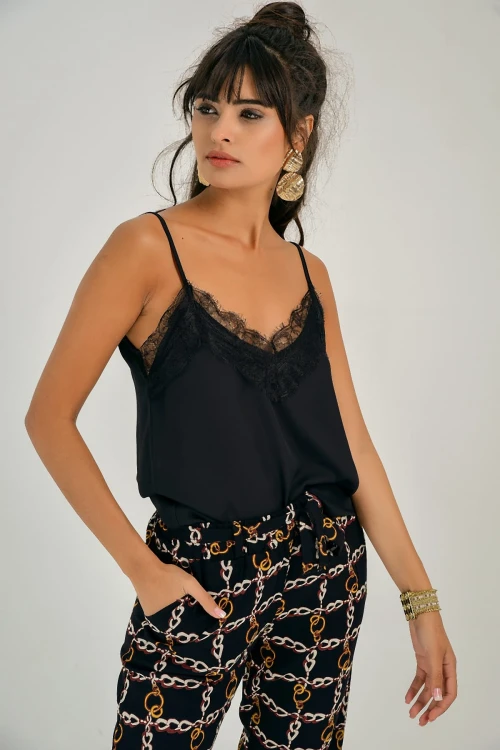 Siyah İp Askılı Dantel Detaylı Bluz BCBSK-25700-T4008-1730