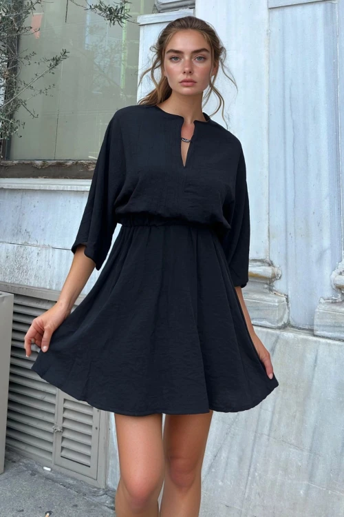 Siyah Yakası Yırtmaçlı Beli Lastikli Yarasa Kol Yumuşak Dokulu Salaş Elbise BCBSK-25700-3654