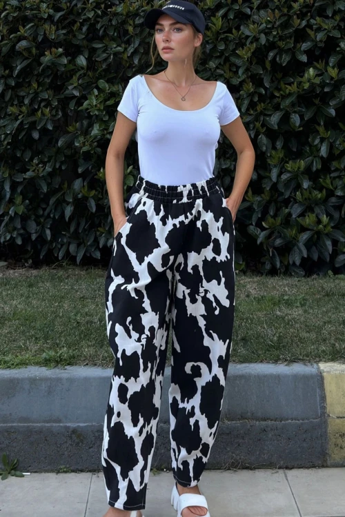 Siyah Yüksek Bel Beli Lastikli Pantolon BCBSK-25700-3548