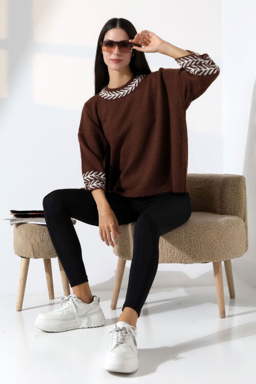 Acı Kahve Bisiklet Yaka Desenli Triko Kazak BCES-252038