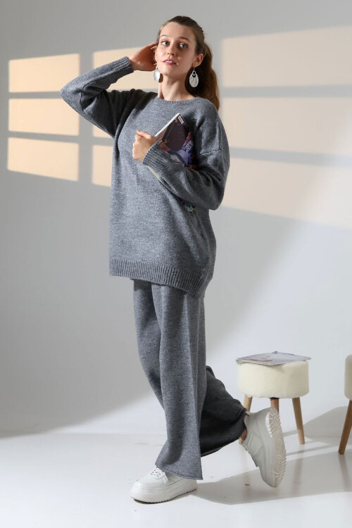 Antrasit Bisiklet Yaka Kazak Ve Geniş Paça Pantolon Alt Üst Triko Takım BCES-252005