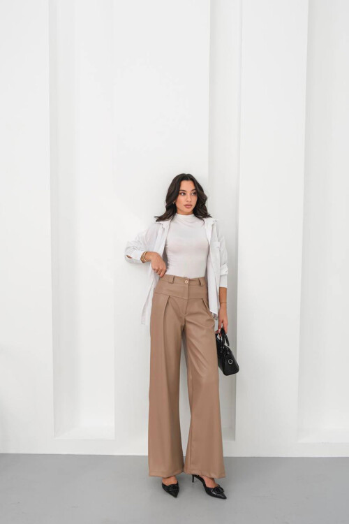 Bej Geniş Paça Suni Deri Pantolon BCHN-25263644