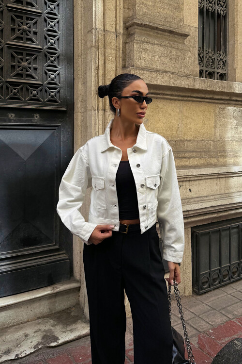 Beyaz Çift Cep Denim Crop Ceket BCDF-255419