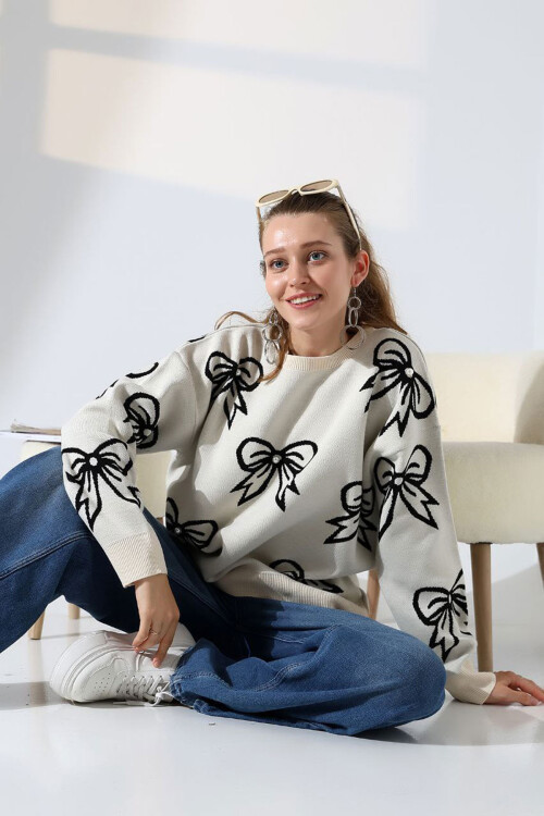 Ekru Fiyonk Desenli Triko Kazak BCES-252045