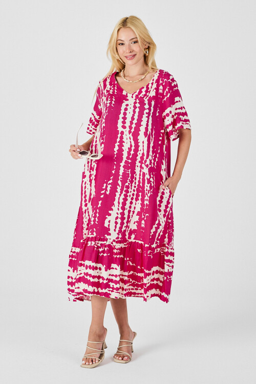 Fuşya Batik Desenli V Yaka Eteği Volanlı Oversize Elbise