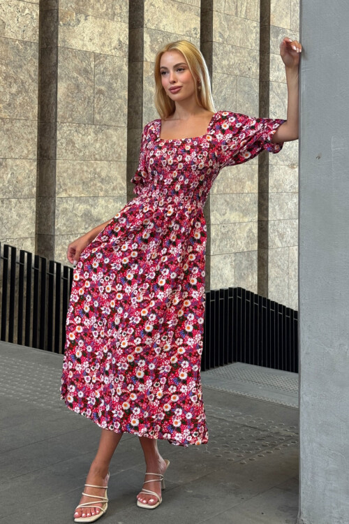 Fuşya Kare Yaka Beli Gipeli Çiçek Desenli Dokuma Yazlık Elbise