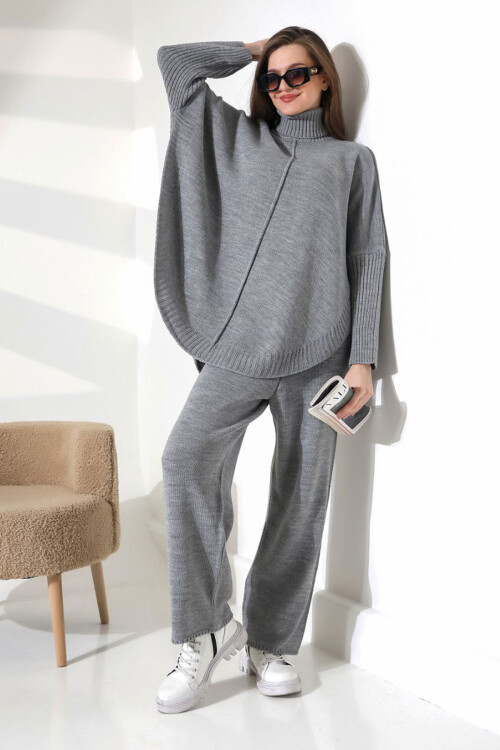 Gri Boğazlı Salaş Kesim Kazak Ve Fit Pantolon Alt Üst Triko Takım BCES-252033