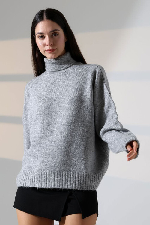 Gri Boğazlı Yumuşak Dokulu Triko Kazak BCES-252023