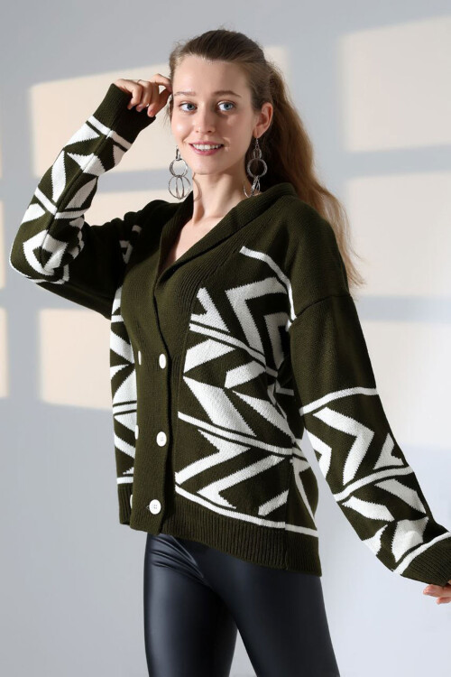 Haki Çift Düğme Detaylı Desenli Triko Hırka BCES-252021