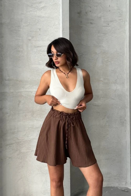 Kahverengi Volanlı Rahat Kalıp Beli Lastikli Keten Şort BCHN-25255058