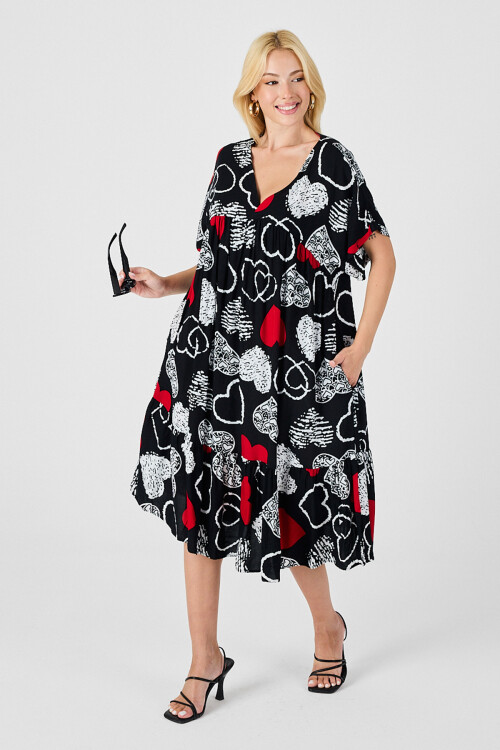 Kırmızı-Siyah V Yaka Oversize Kesim Desenli Çift Cepli Volanlı Elbise