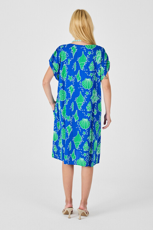 Mavi Deniz Kabuğu Desenli V Yaka Oversize Elbise