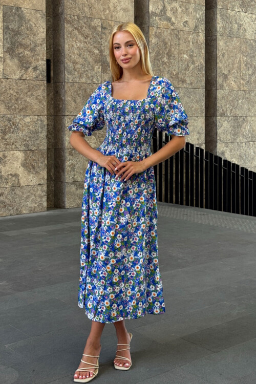 Mavi Kare Yaka Beli Gipeli Çiçek Desenli Dokuma Yazlık Elbise