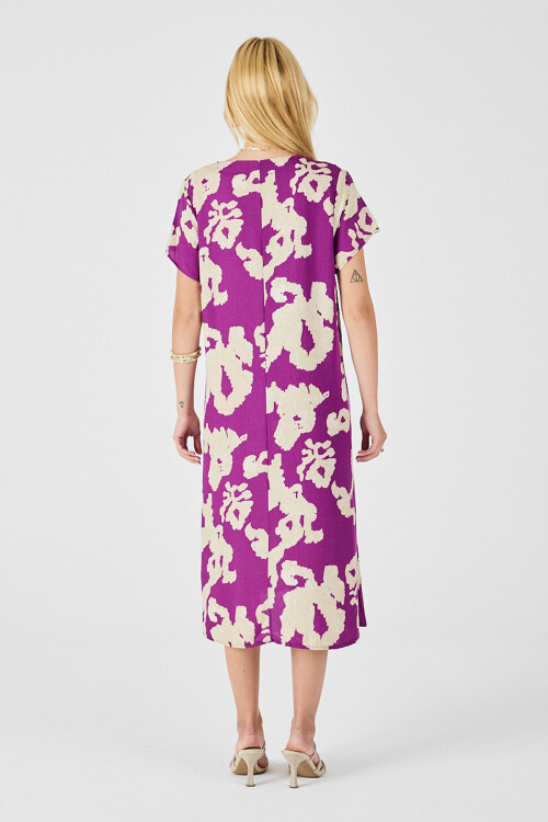 Mor Derin V Yaka Yırtmaçlı Desenli Midi Boy Elbise