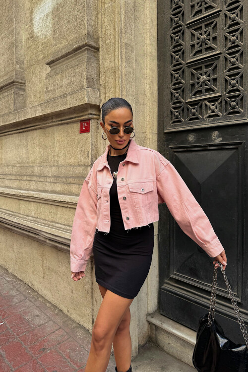 Pembe Çift Cepli Lazer Kesim Yıkamalı Crop Denim Ceket BCDF-235408